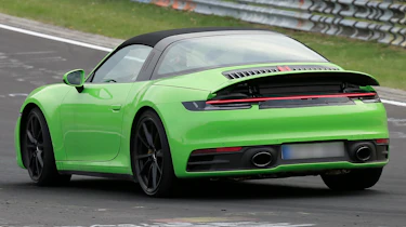 Porsche 911 Targa spies - rear 3/4