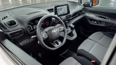 Toyota Proace City van - interior