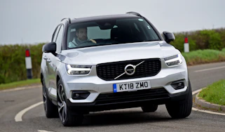 Volvo XC40 front cornering