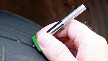 Tyre tread gauge