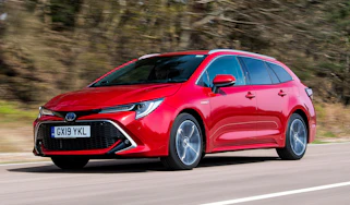Toyota Corolla Touring Sports - front