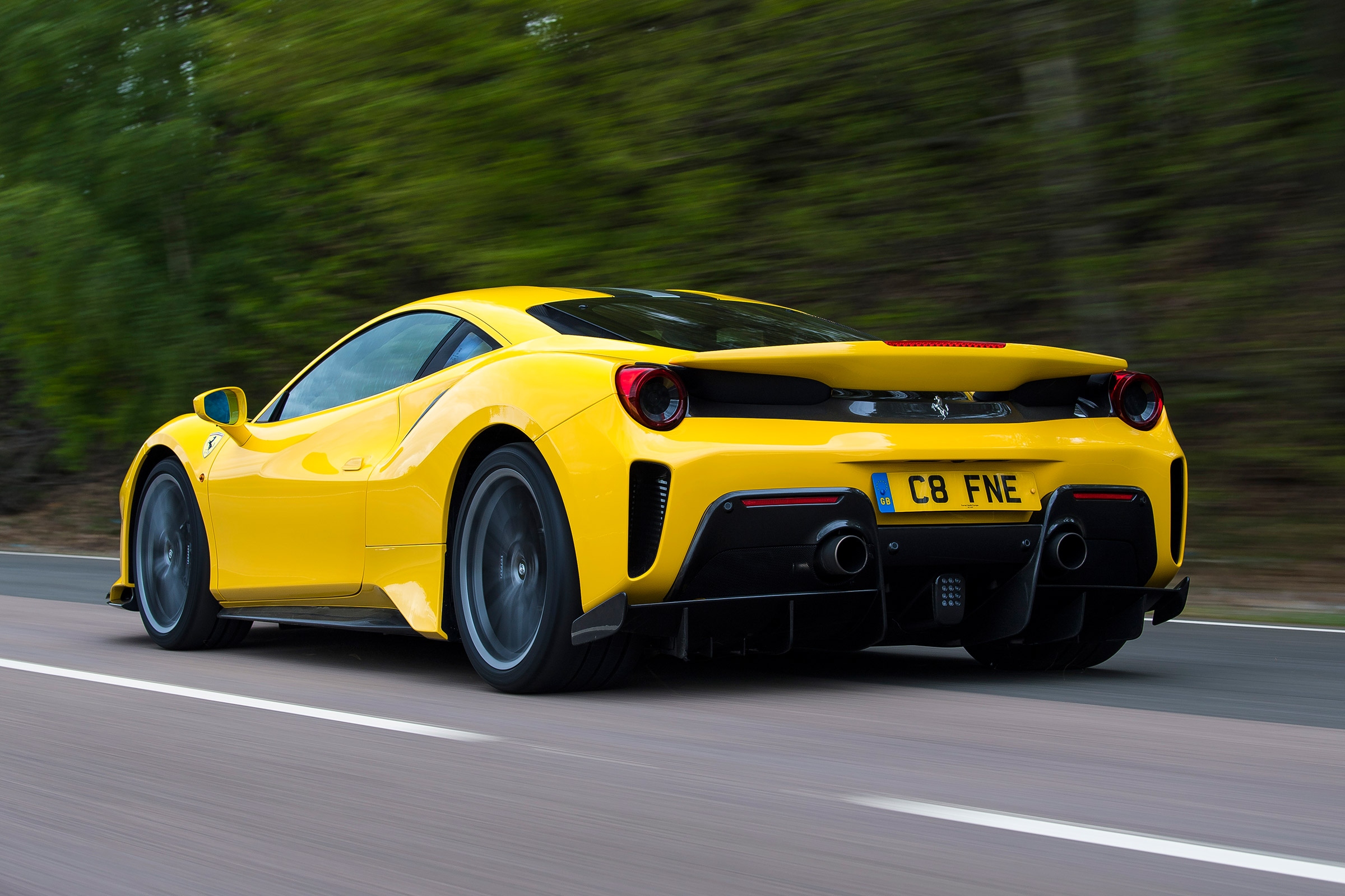 Ferrari 488 Pista - rear