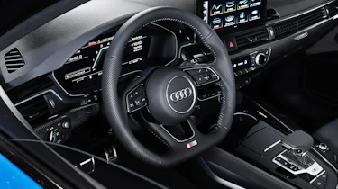 Audi S4 - studio dash