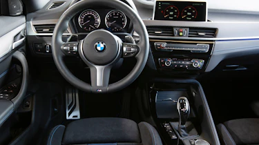 BMW X2 M35i - dash