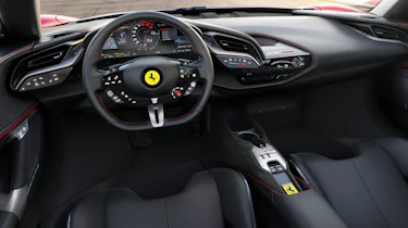 Ferrari SF90 Stradale - dash