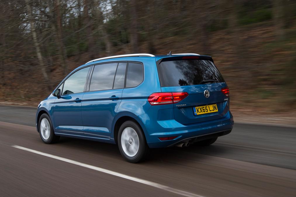 Used Volkswagen Touran - rear action