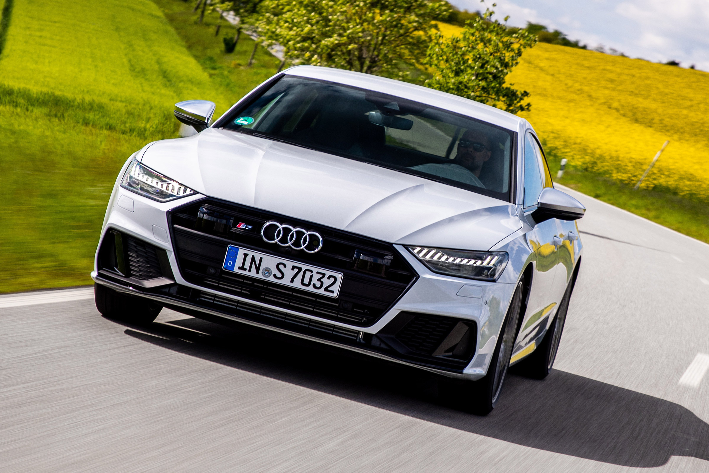 New Audi S7 Sportback - front action
