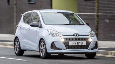 Hyundai i10 Play - front tracking