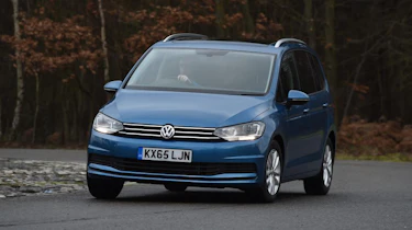 Used Volkswagen Touran - front cornering