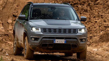 Jeep Compass Trailhawk - off-road front