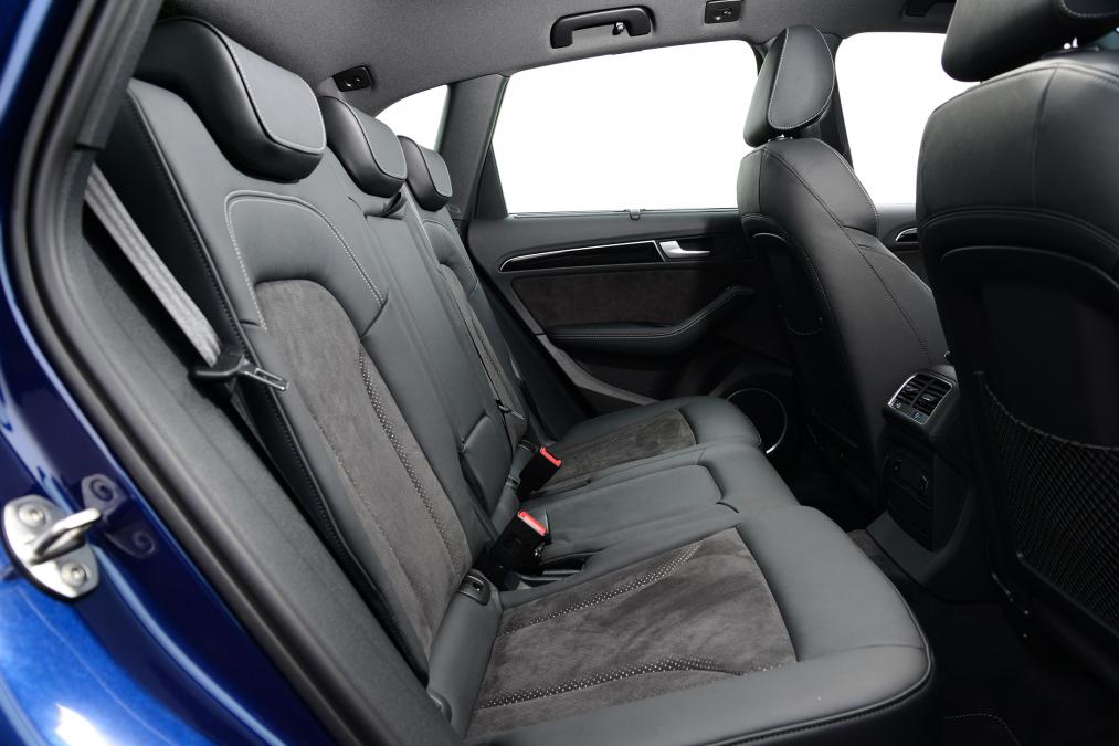 Used Audi Q5 - rear seats