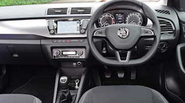 Skoda Fabia SE L: long-term test review - first report dash
