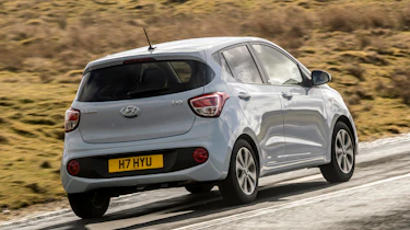 Hyundai i10 Play - rear action
