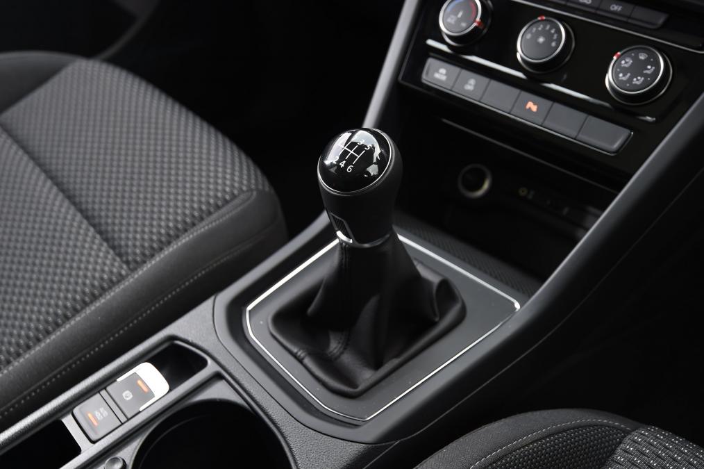 Used Volkswagen Touran - transmission