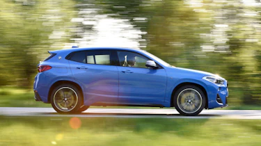 BMW X2 M35i - side