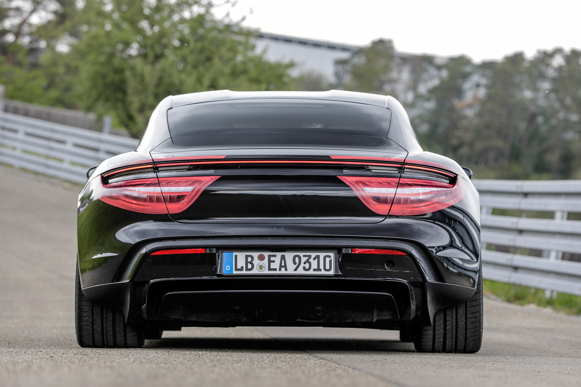 Porsche Taycan - full rear