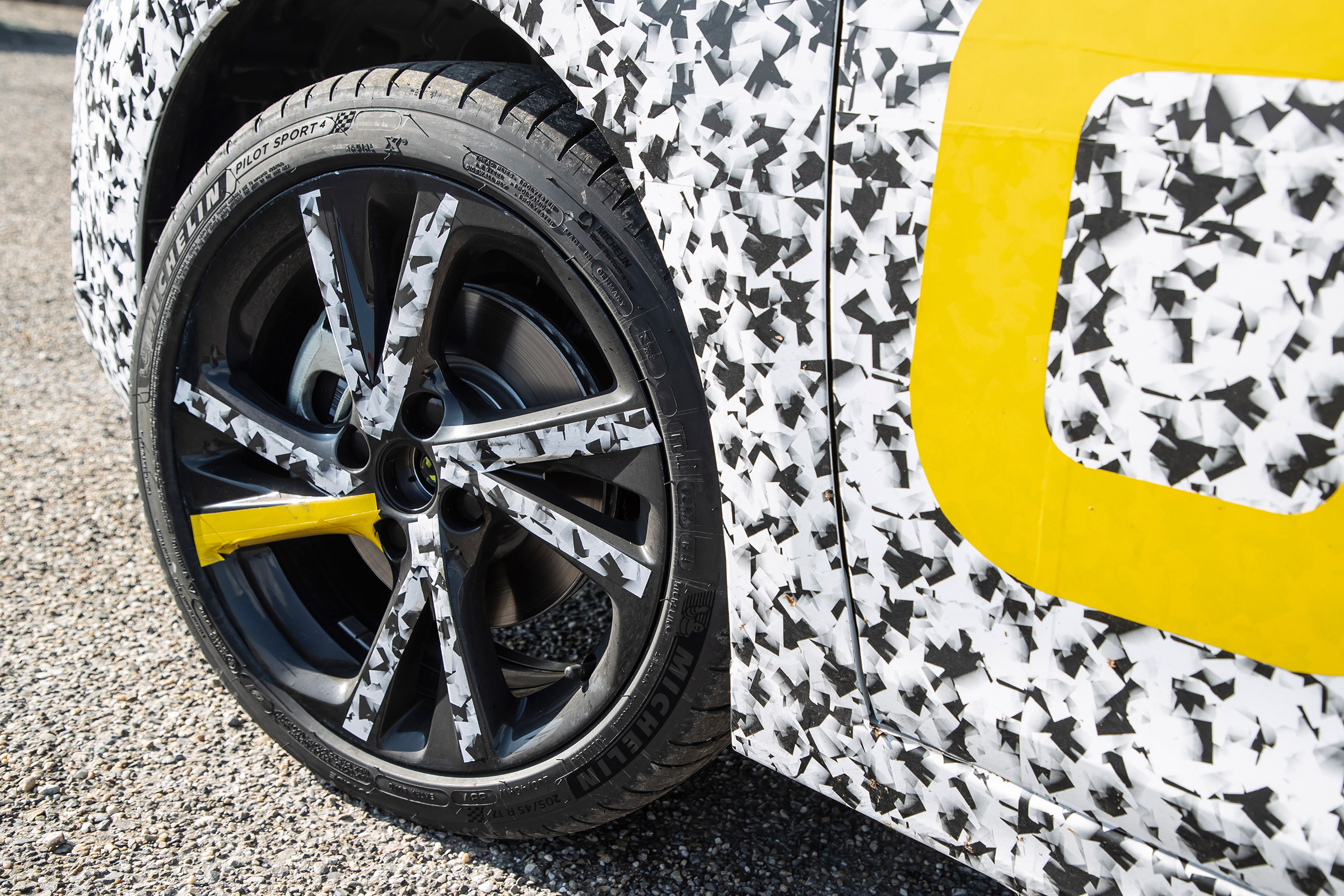 Vauxhall Corsa prototype - wheel