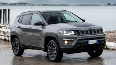 Jeep Compass Trailhawk - front static