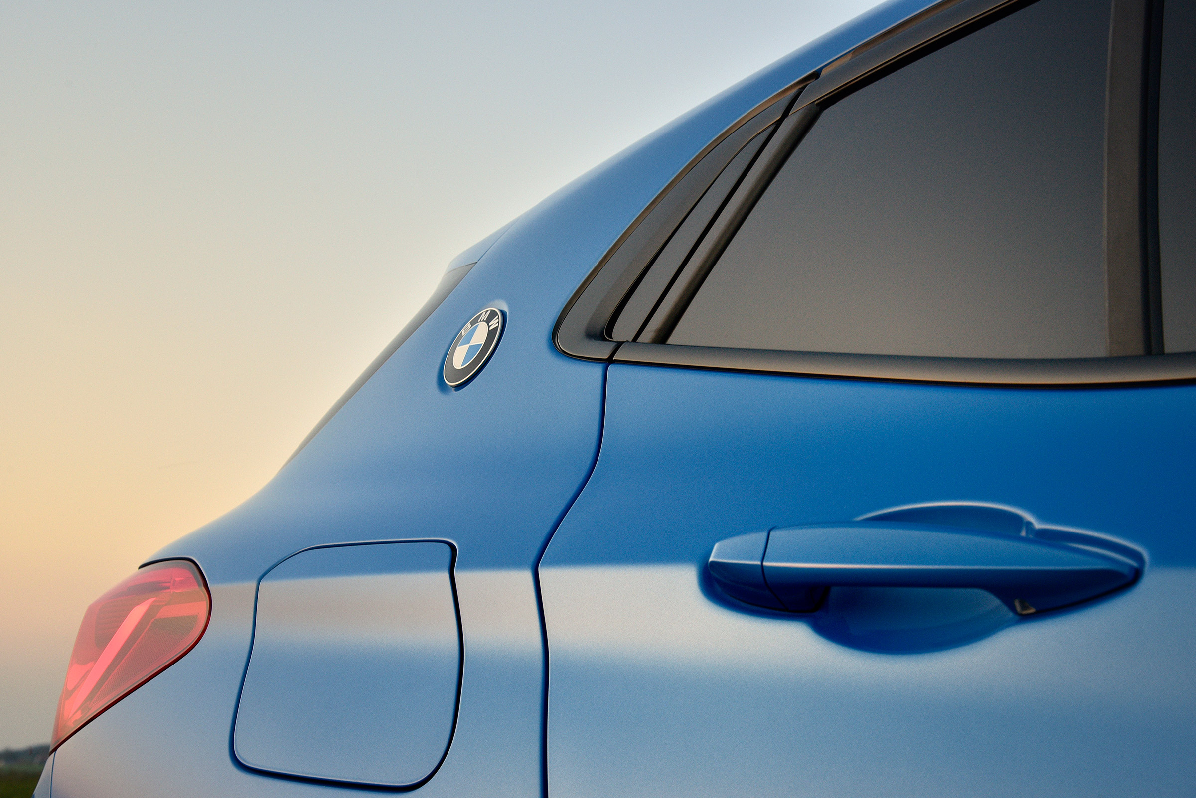 BMW X2 M35i - rear profile detail