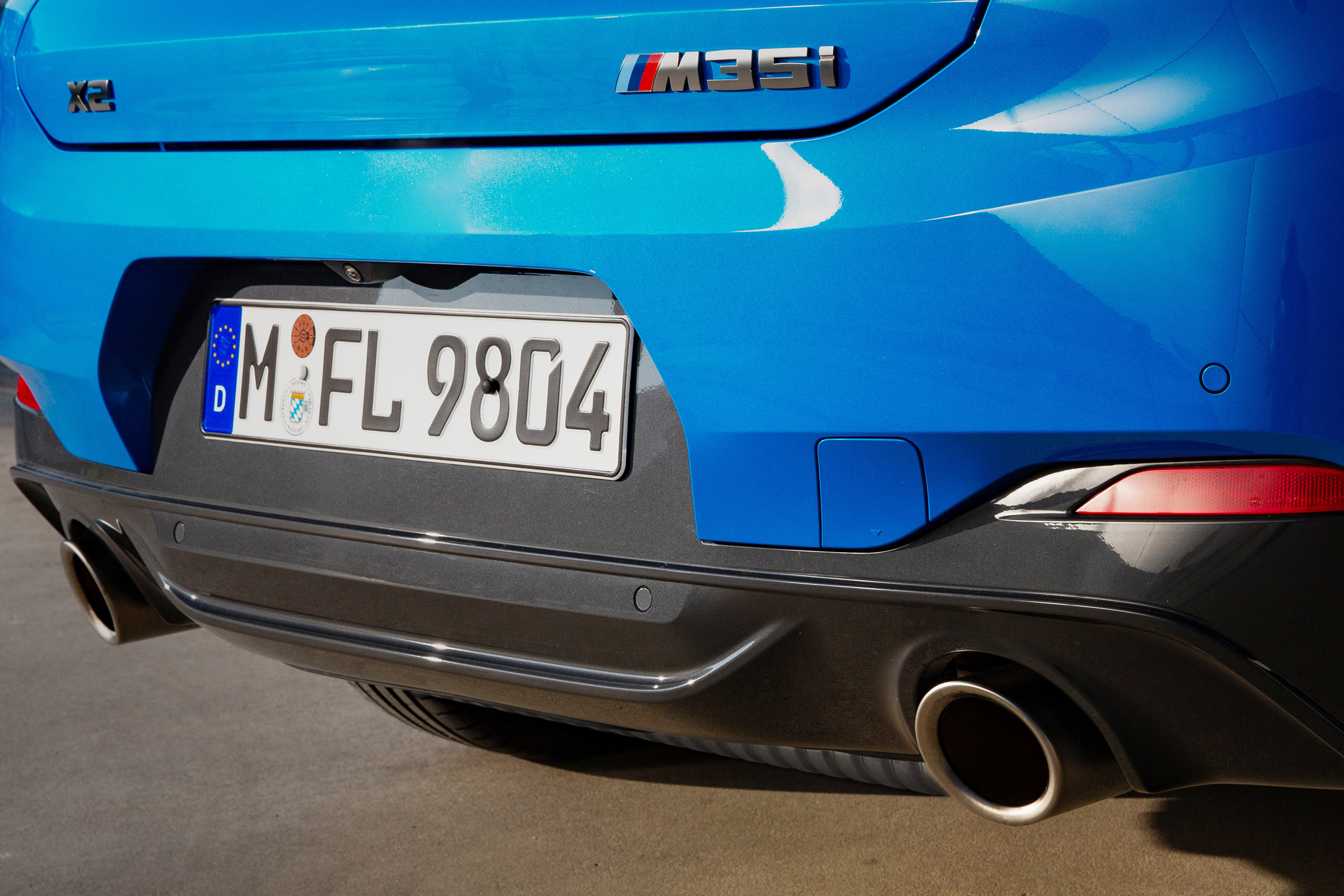 BMW X2 M35i - exhausts