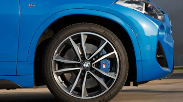 BMW X2 M35i - wheel