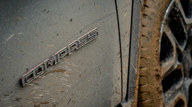 Jeep Compass Trailhawk - mud