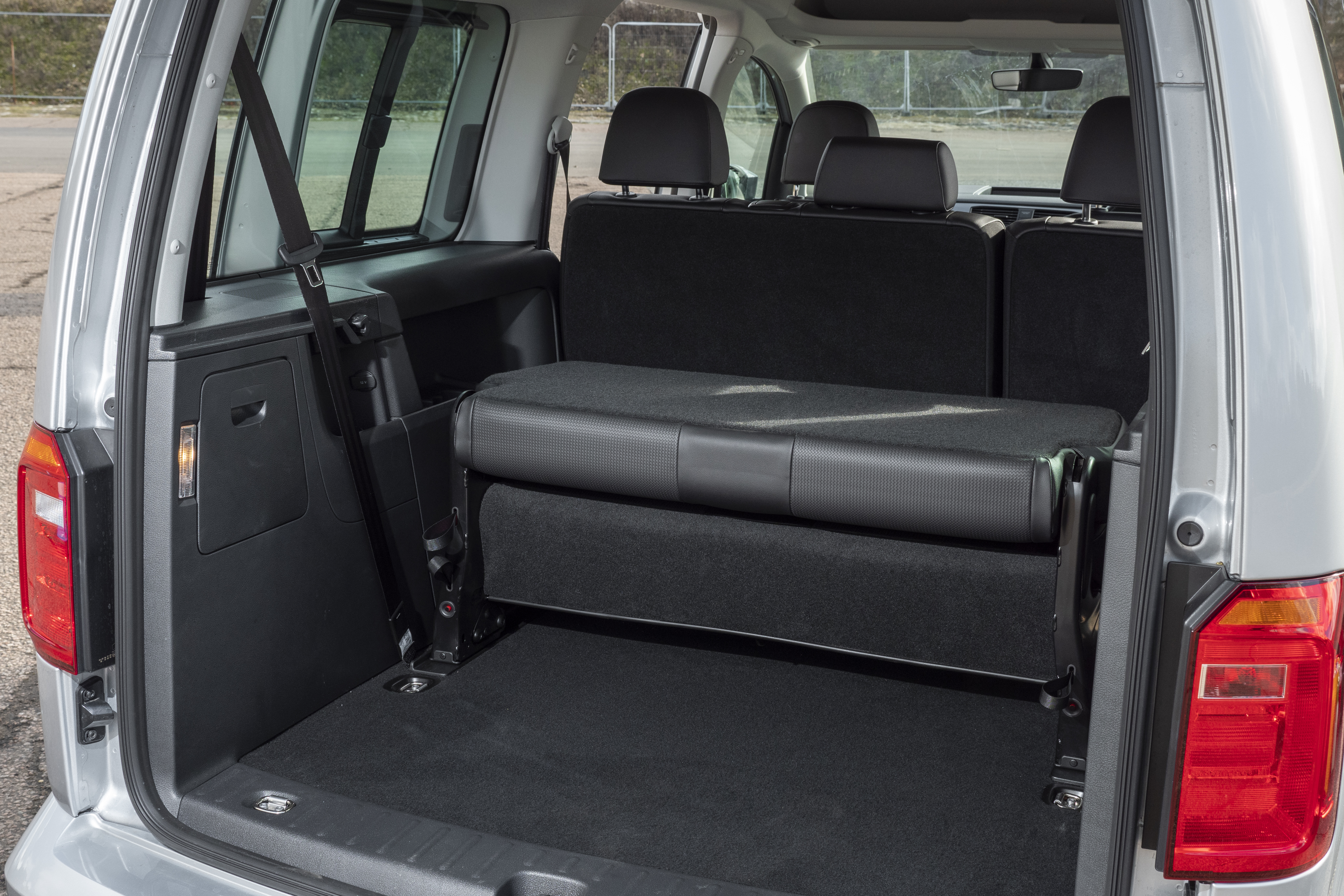 Caddy rear seats folding
