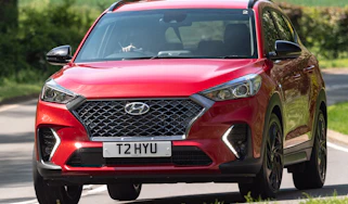 Hyundai Tucson N Line - front cornering