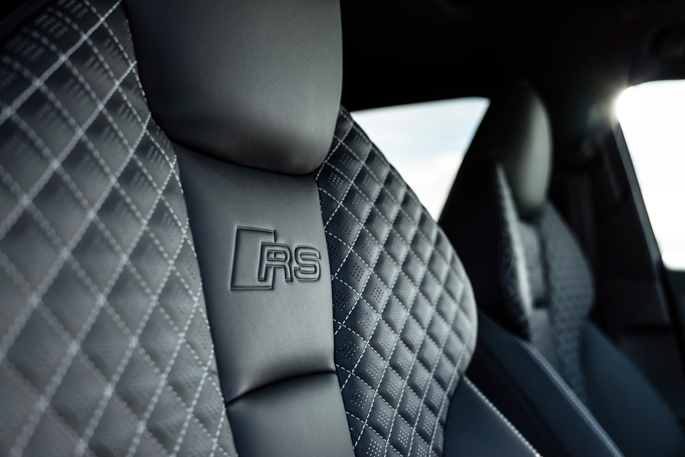 Audi RS3 - Seats