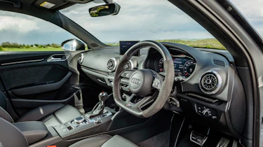 Audi RS3 - Interior