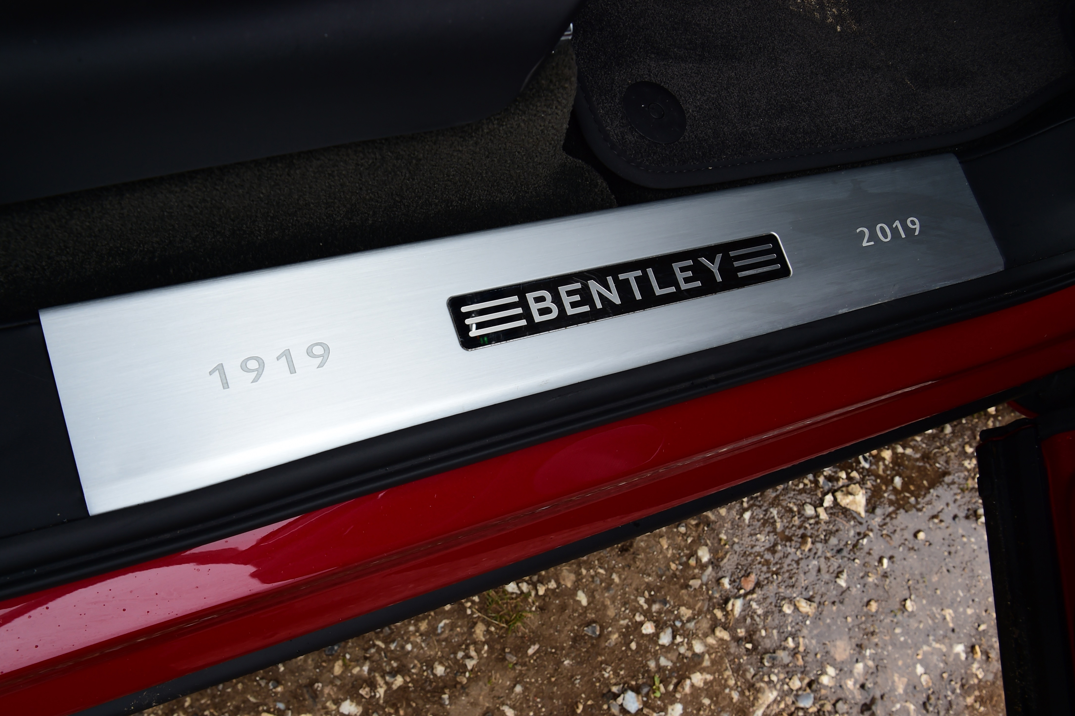 Bentayga door sill