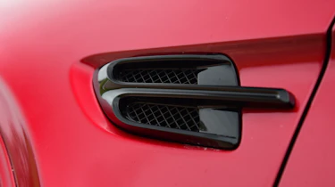 Bentayga side vent