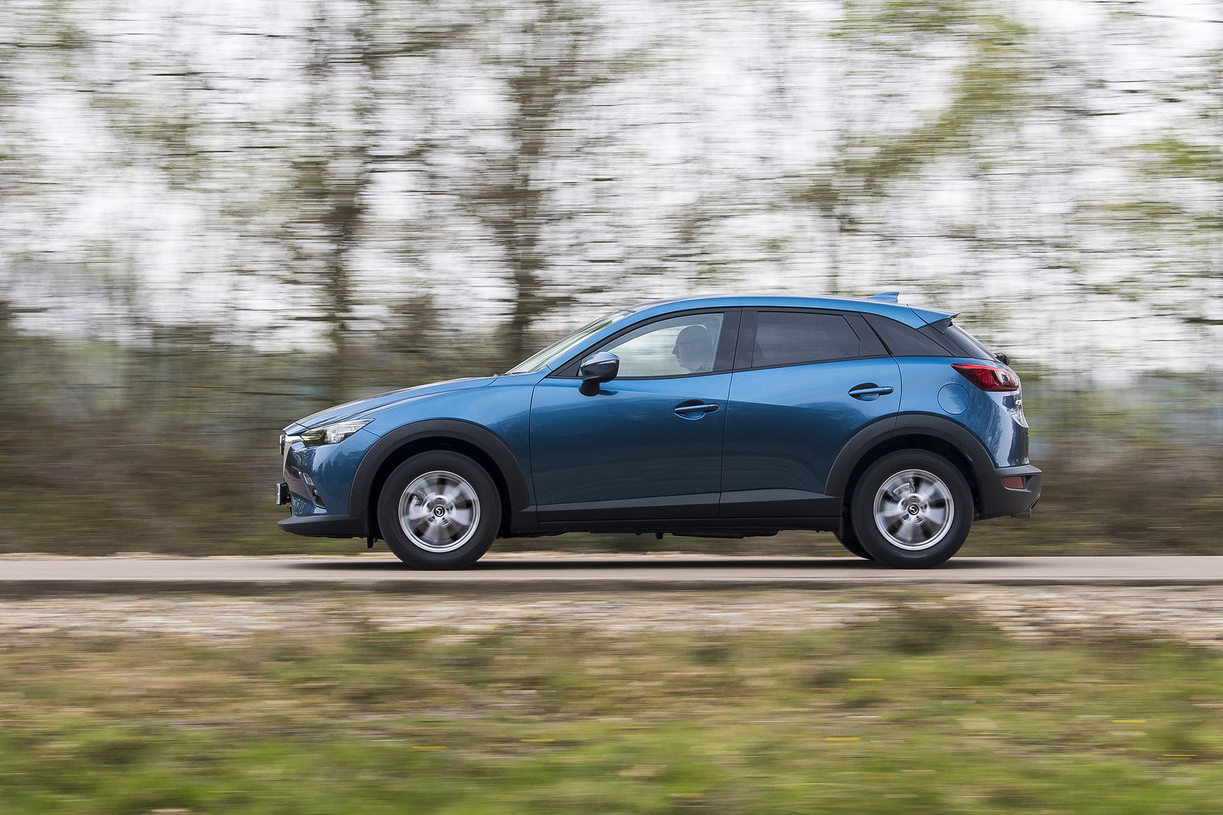CX-3 - side tracking