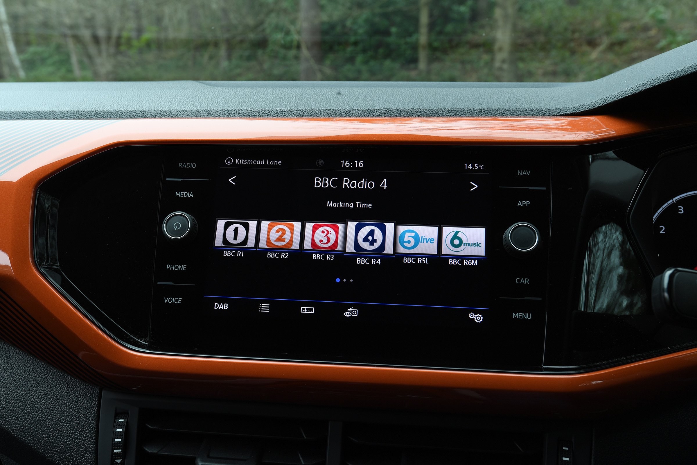 T-Cross - dash
