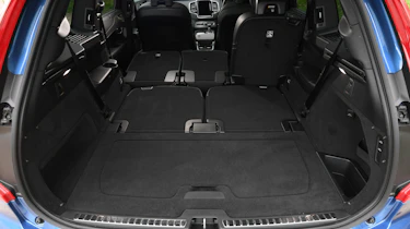 XC90 boot