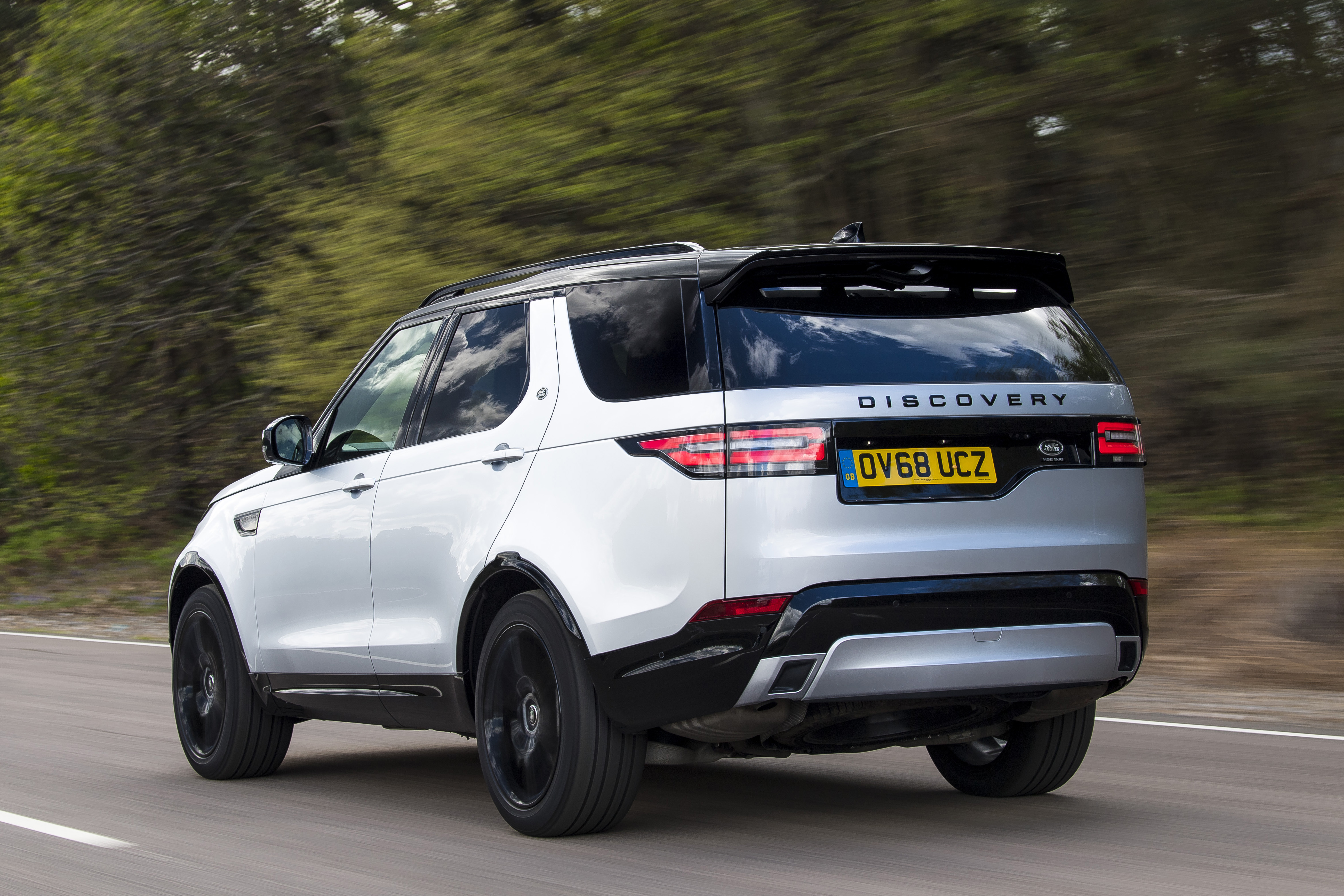 Discovery rear tracking