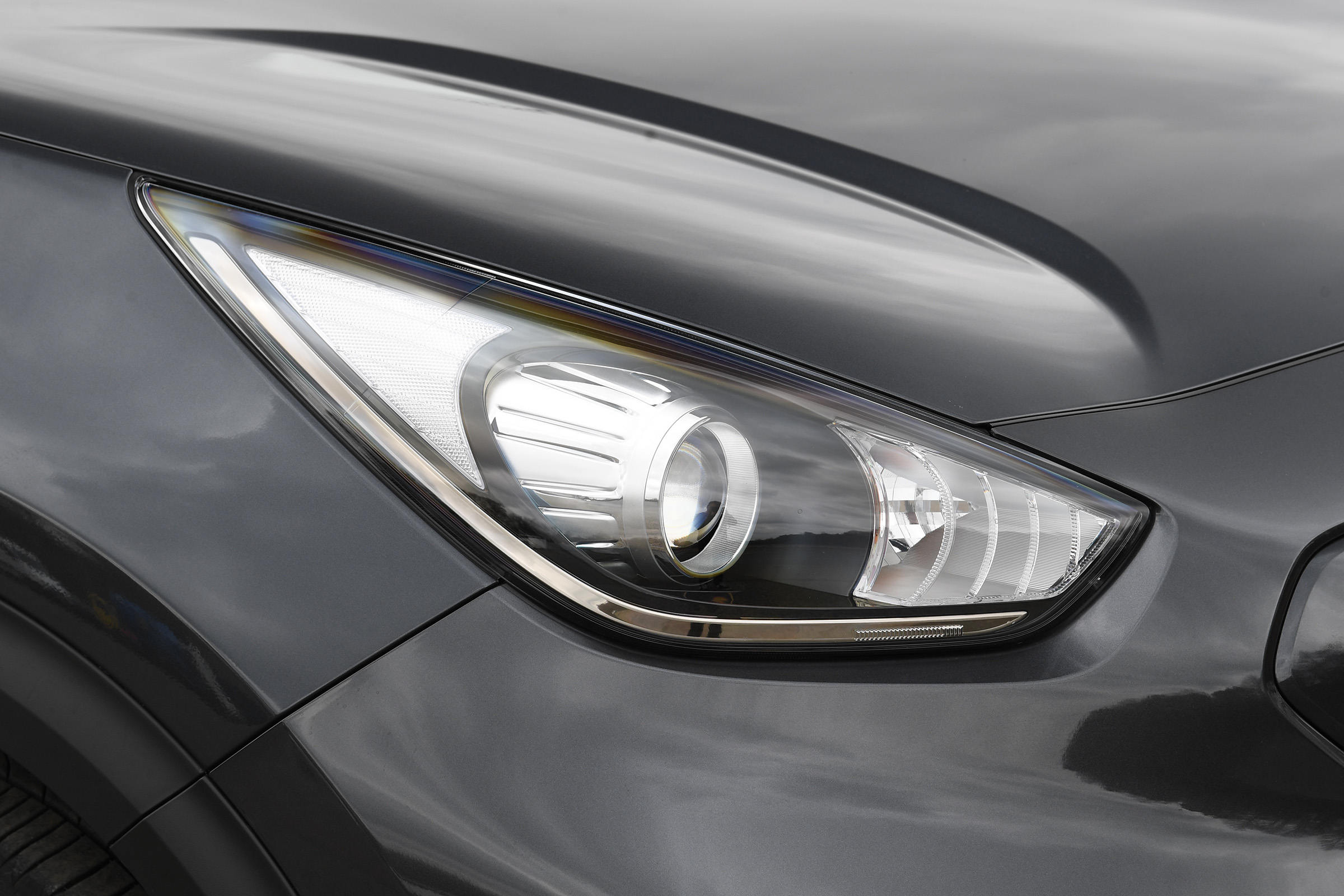 Kia e-Niro headlight