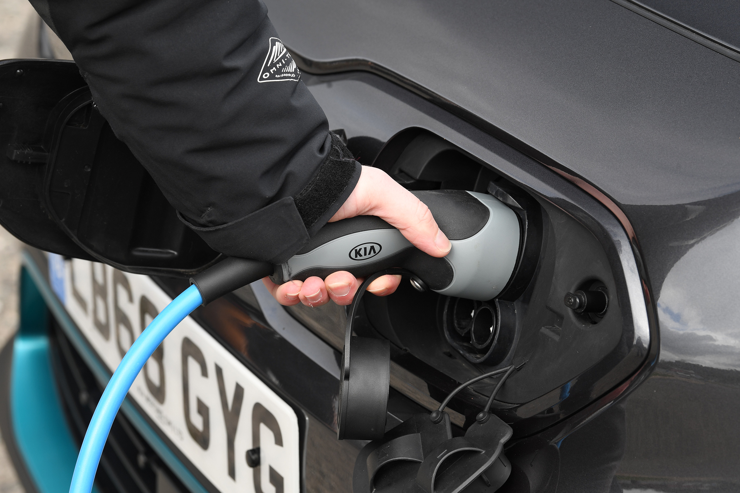 Kia e-Niro charging