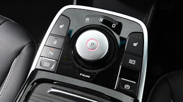 Kia e-Niro centre console