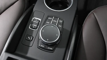 BMW i3 centre console
