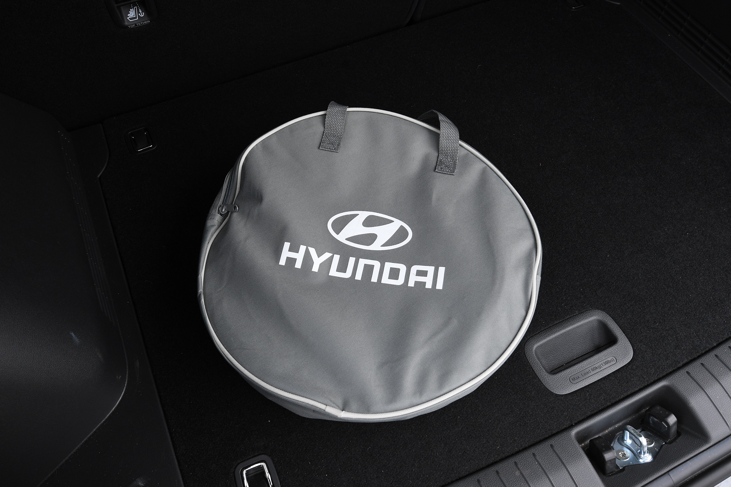 Hyundai Kona Electric charging cables