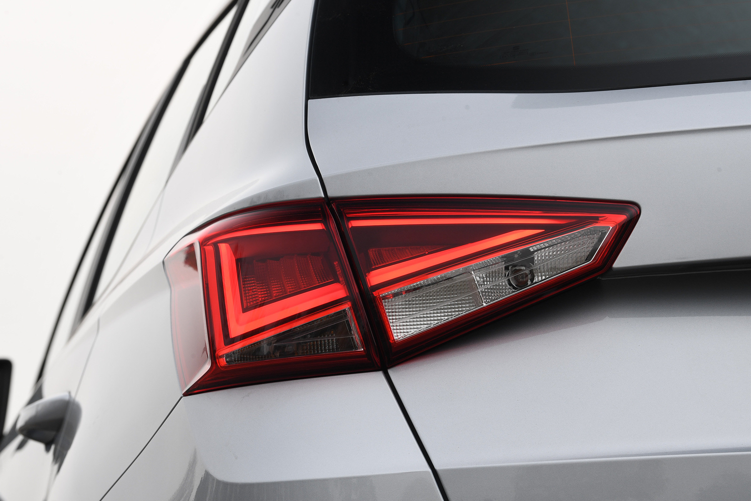 Arona - rear light