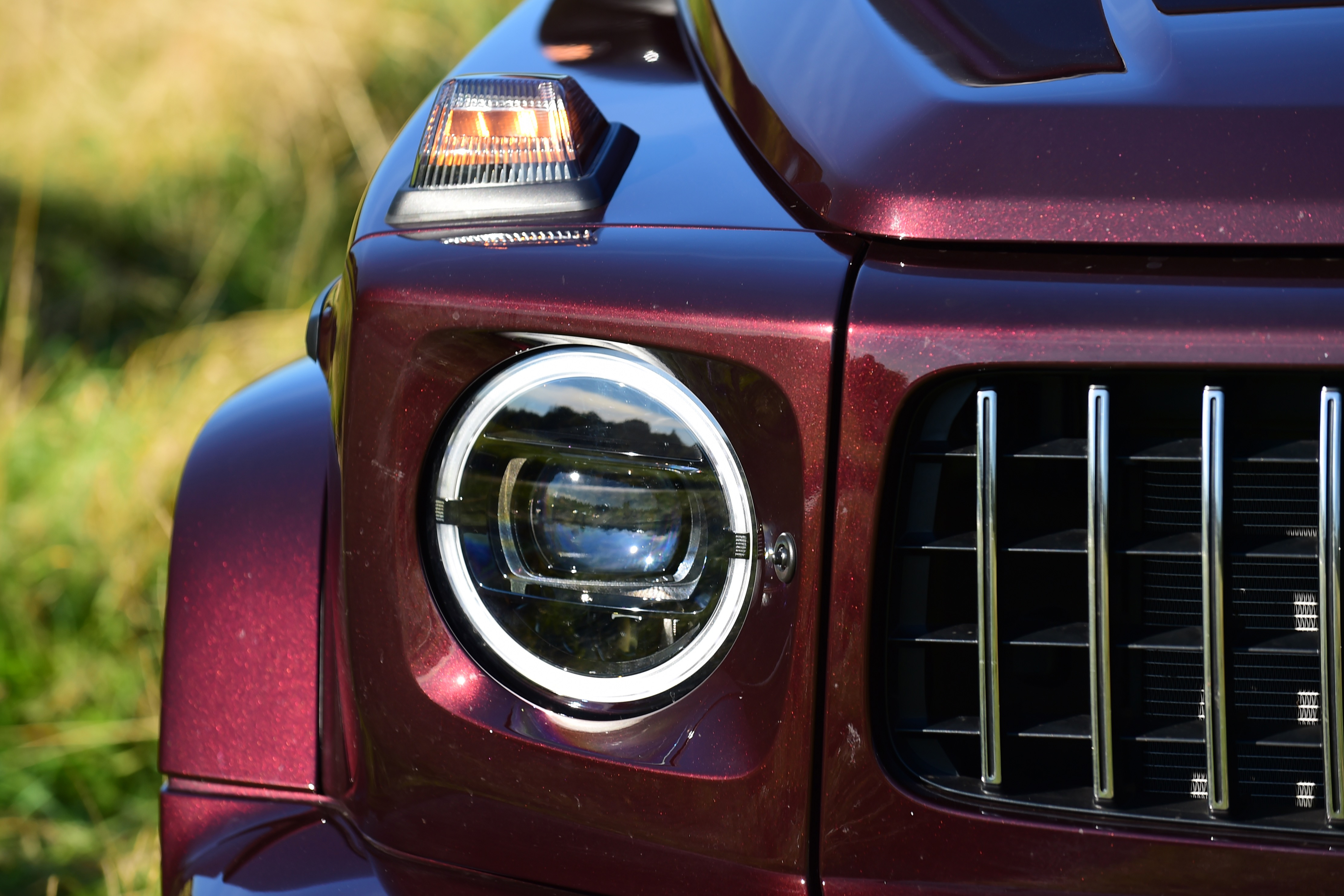 G 63 headlight