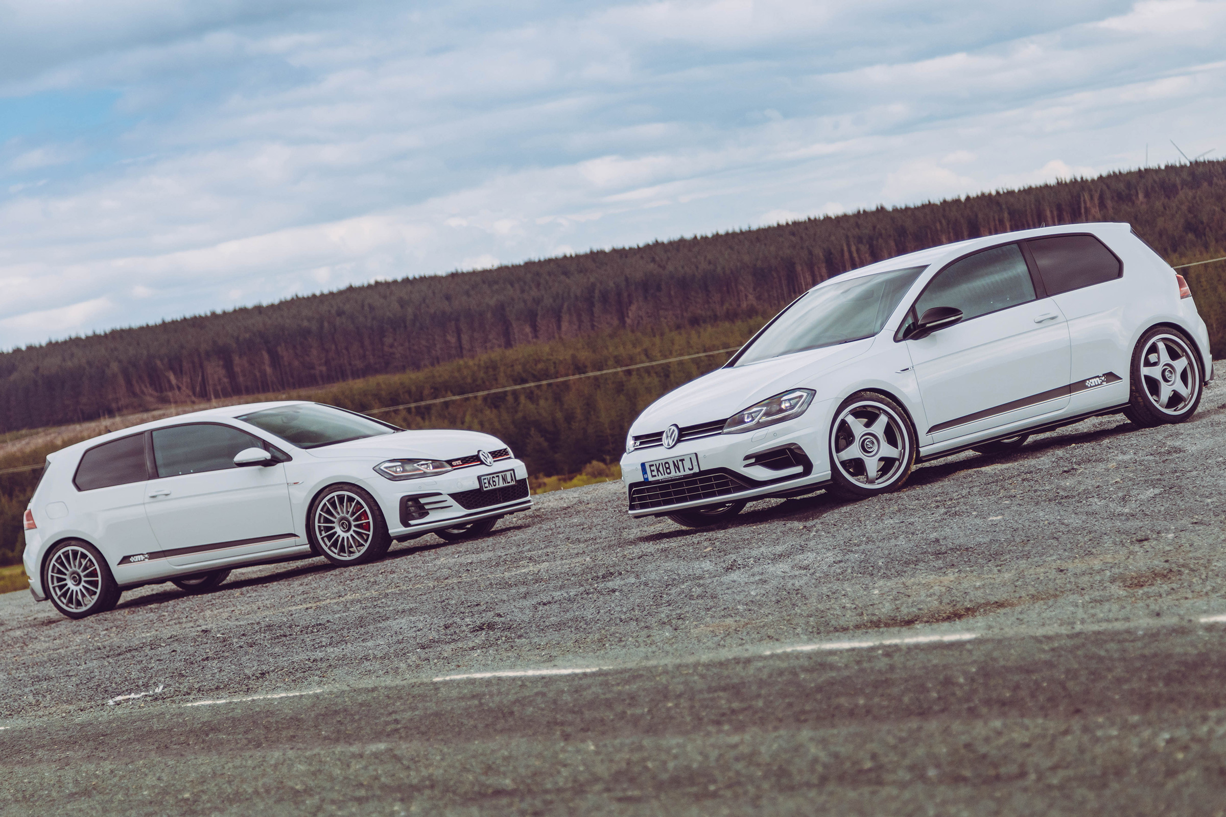 VW Golf GTI &amp; R Mountune