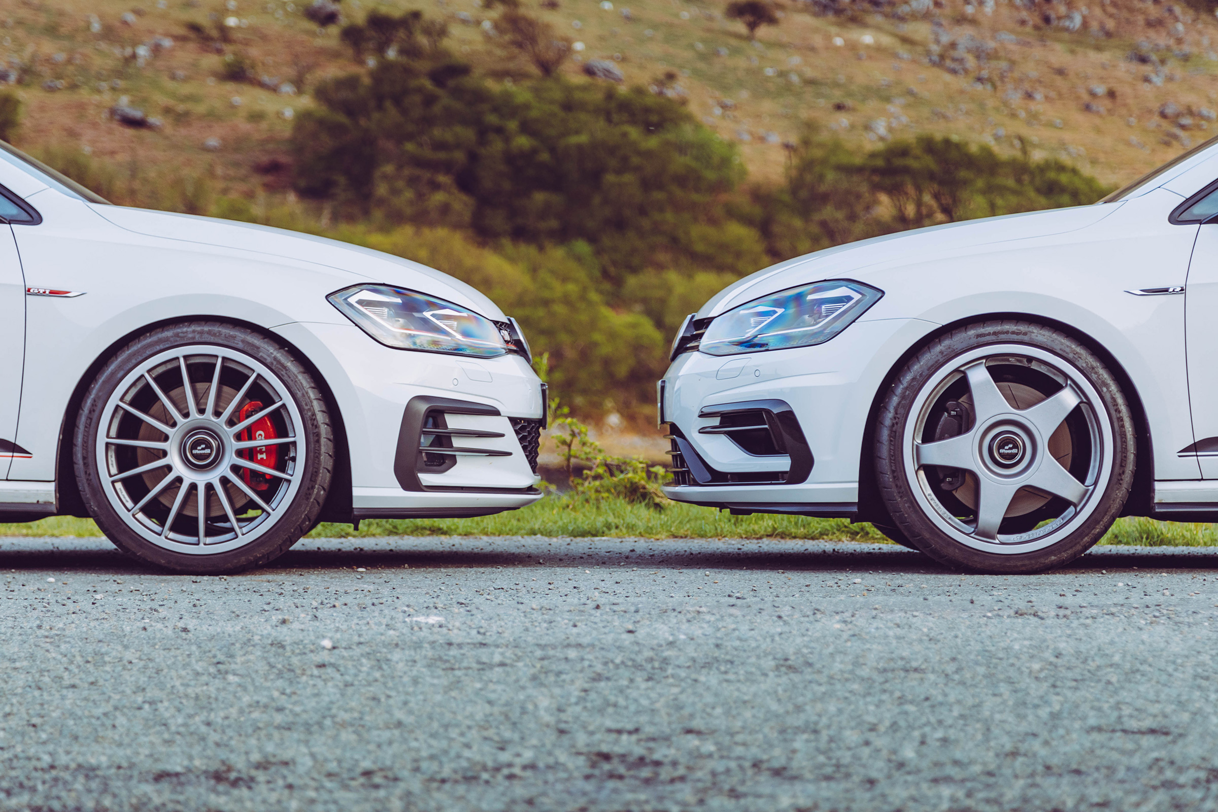 VW Golf GTI &amp; R Mountune front static