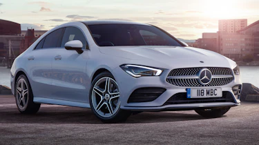 Mercedes CLA 250 AMG Line - front static