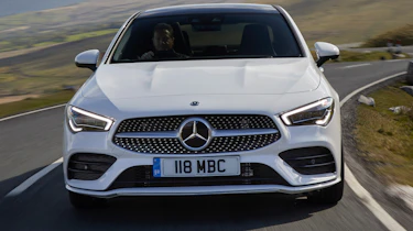 Mercedes CLA 250 AMG Line - front tracking