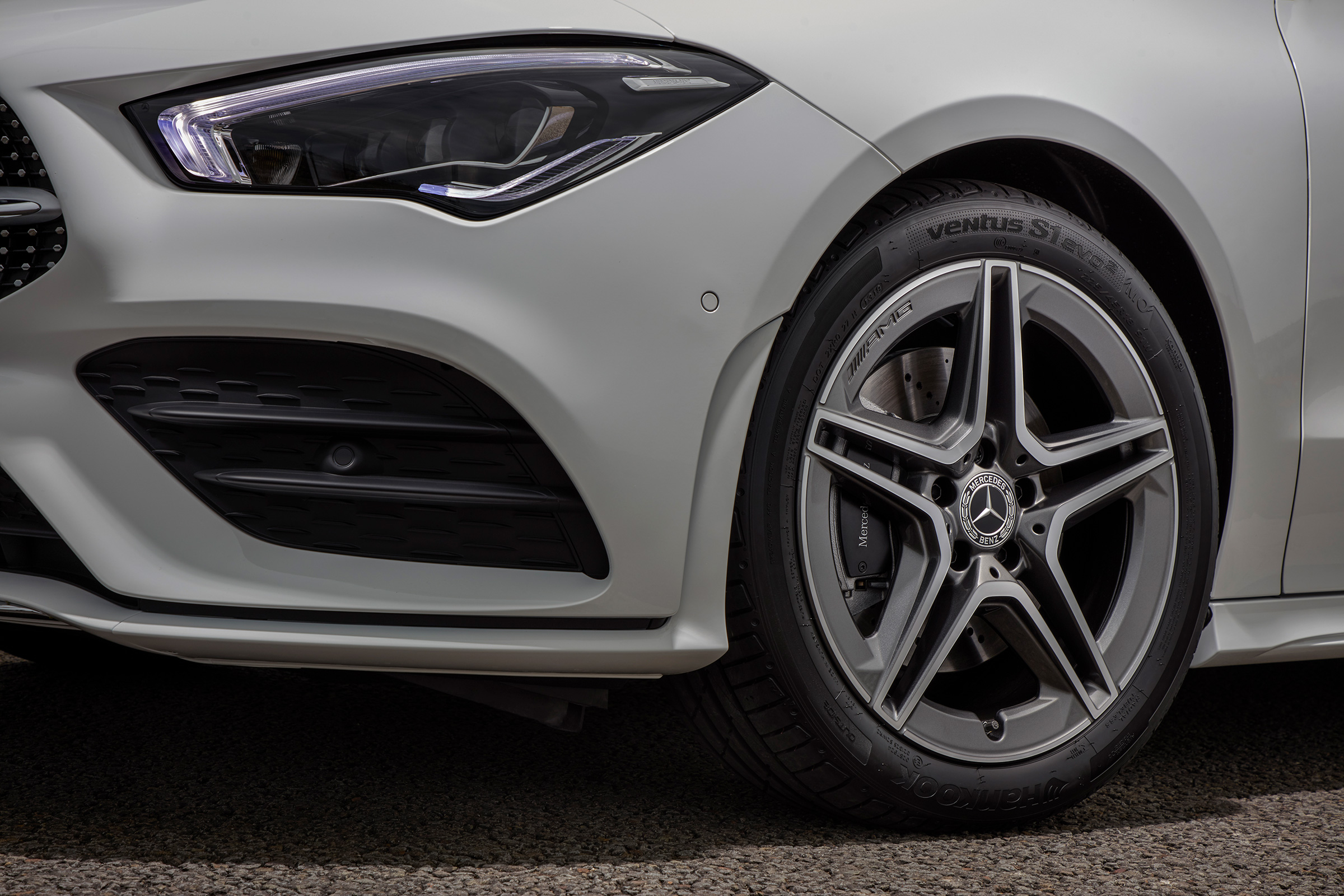 Mercedes CLA 250 AMG Line - wheel