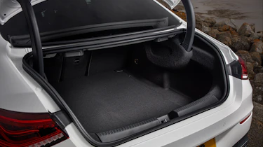 Mercedes CLA 250 AMG Line - boot