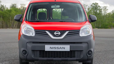 Nissan NV250 front